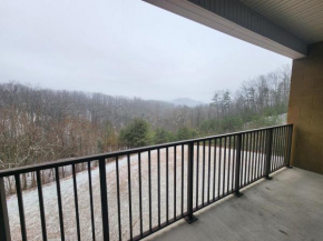 Venus Lodges 136 by Stony Brook Cabins